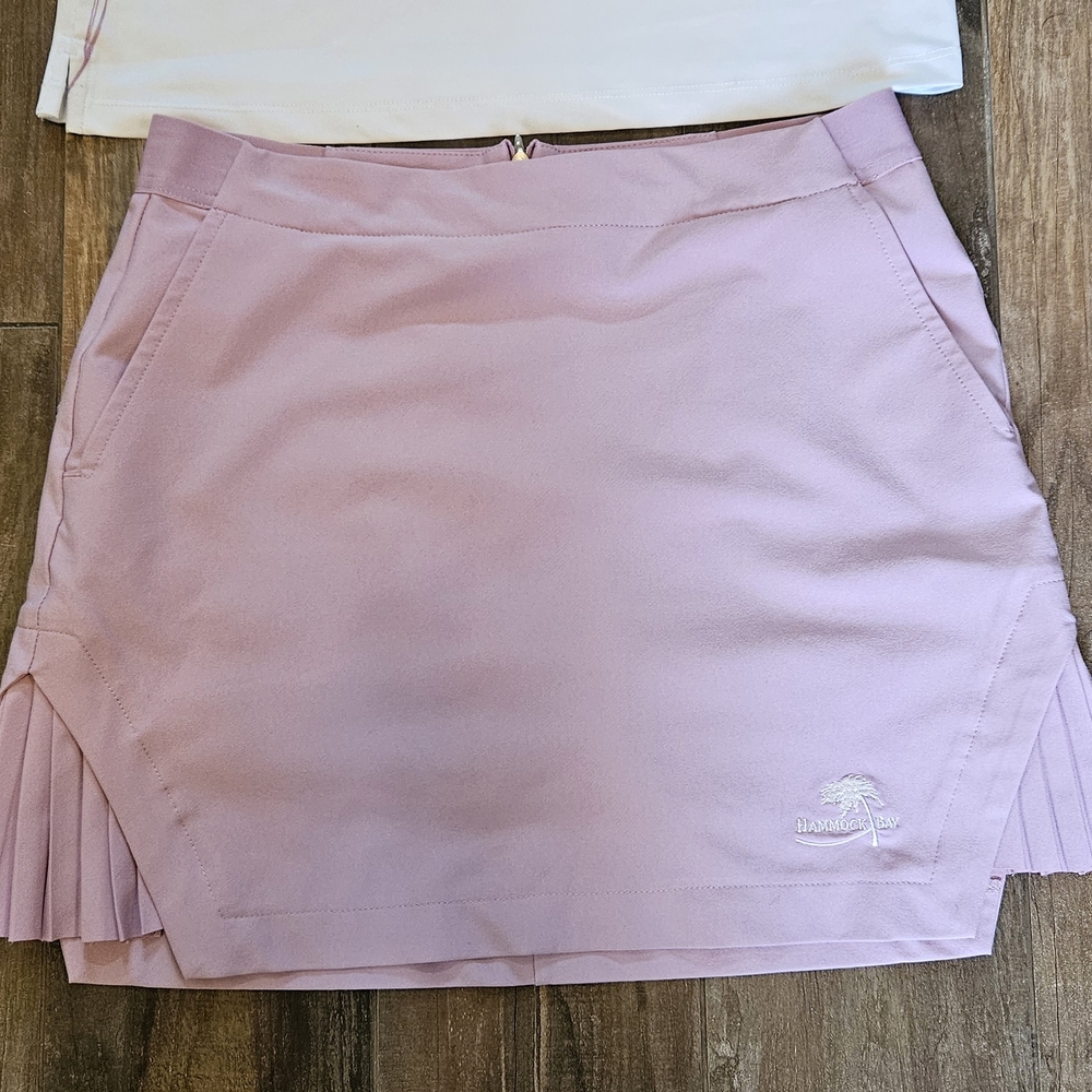 Women's White Sleeveless Golf Top & Light Pink Skort Set - Picture 2 of 7